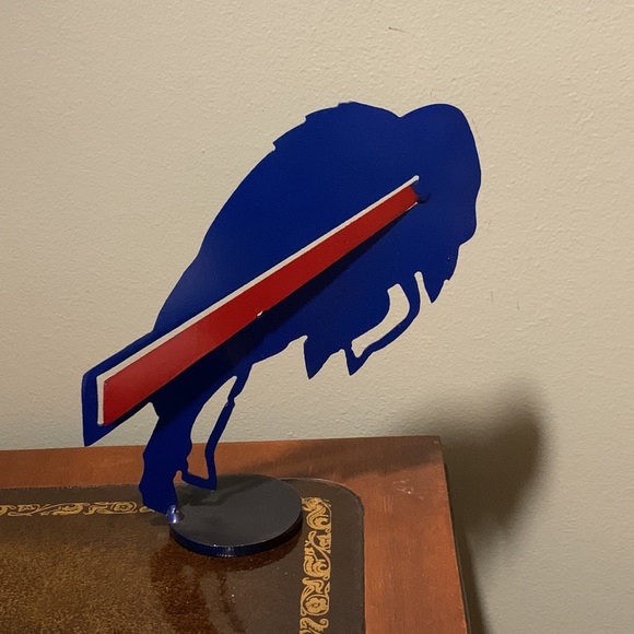 - Buffalo Bill statue - Picture 2 of 6